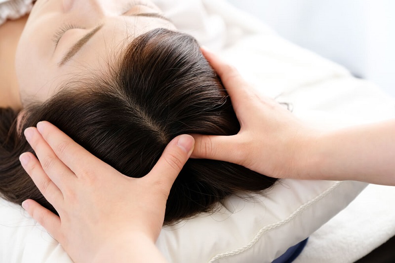 Lợi ích tuyệt vời từ liệu pháp massage đầu