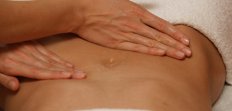 Cách massage kích thích bụng dưới nam giới